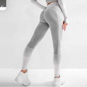 Gymshark amplify leggings seafoam/gray
